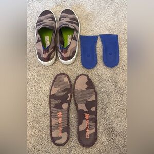 Rothys Brown Camouflage Slip-On Sneakers Size 8